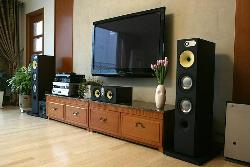 Установка фронтальной акустики