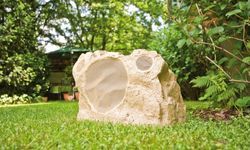 Качественный звук на загородном участке: что такое ландшафтная акустика